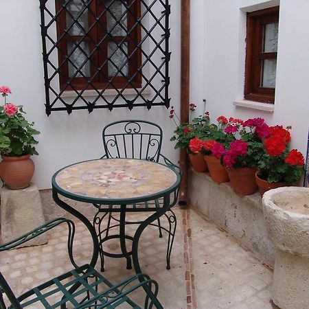 Apartamentos La Columna Chinchon Exterior photo