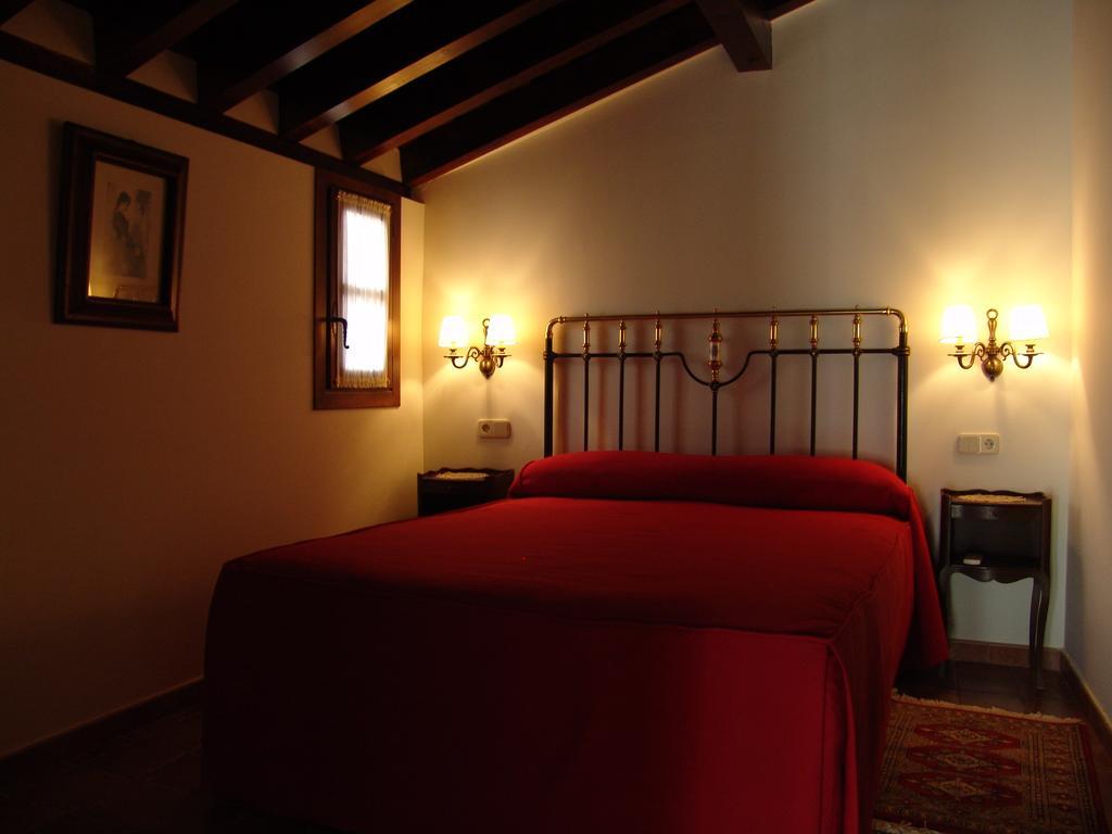 Apartamentos La Columna Chinchon Exterior photo